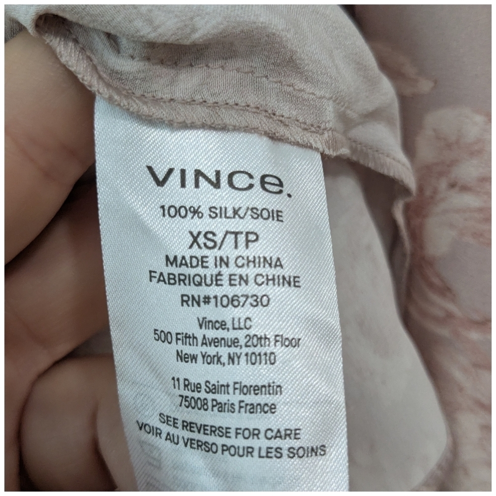 Vince Dahlia Printed Silk Cinch Back Shirt - Picture 6 of 7